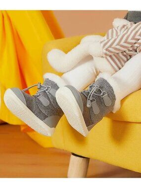 BMCiTYBM Toddler Snow Boots In Dark Gray & Black Trim - US Size 6/China Size 140